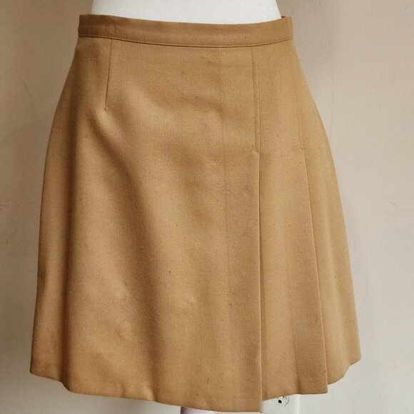 United Colors of Benneton Pleated Wool Skirt! - Picture 1 of 3